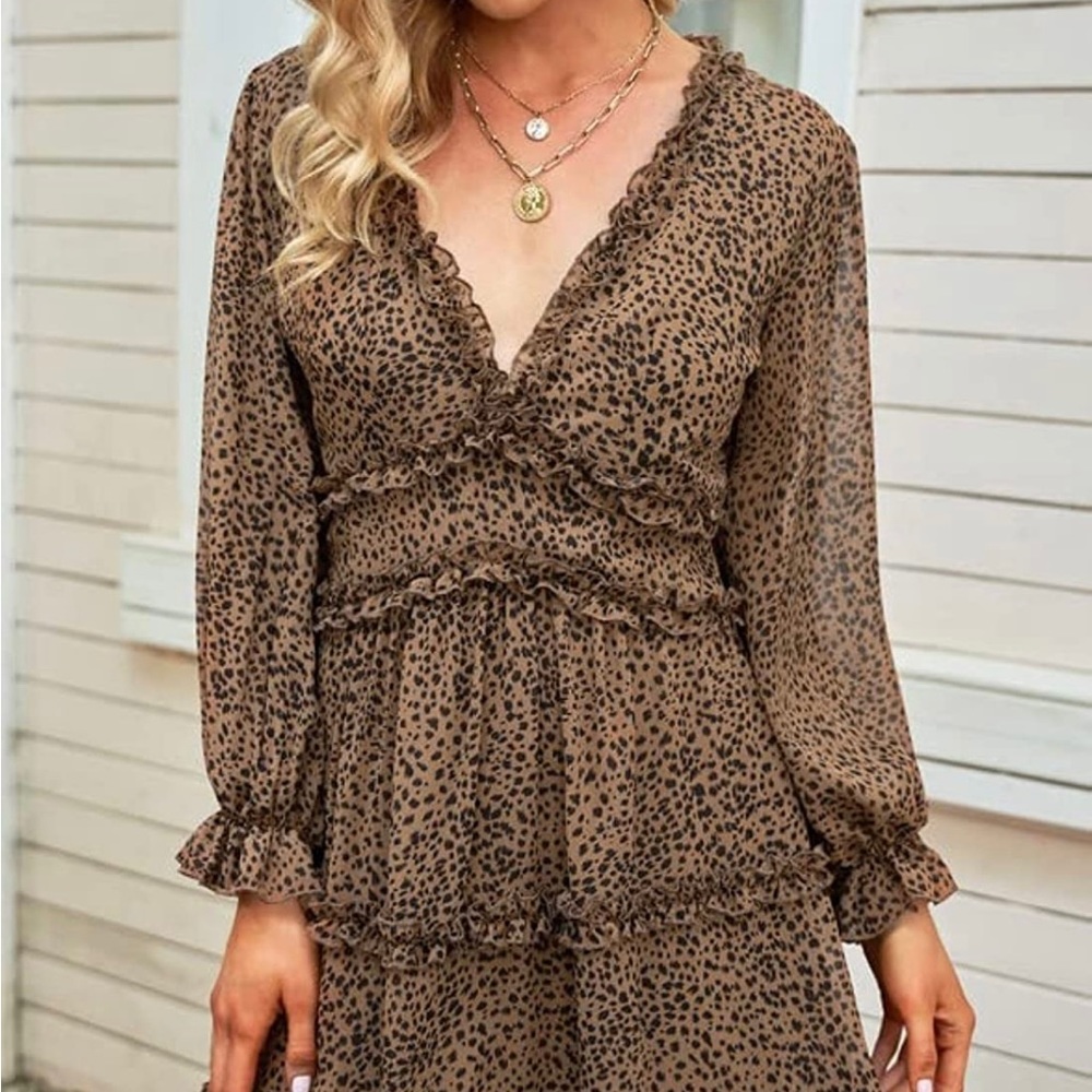 Backless ruffle dress in cheetah print